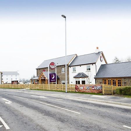 Premier Inn Premier Inn Bideford Extérieur photo